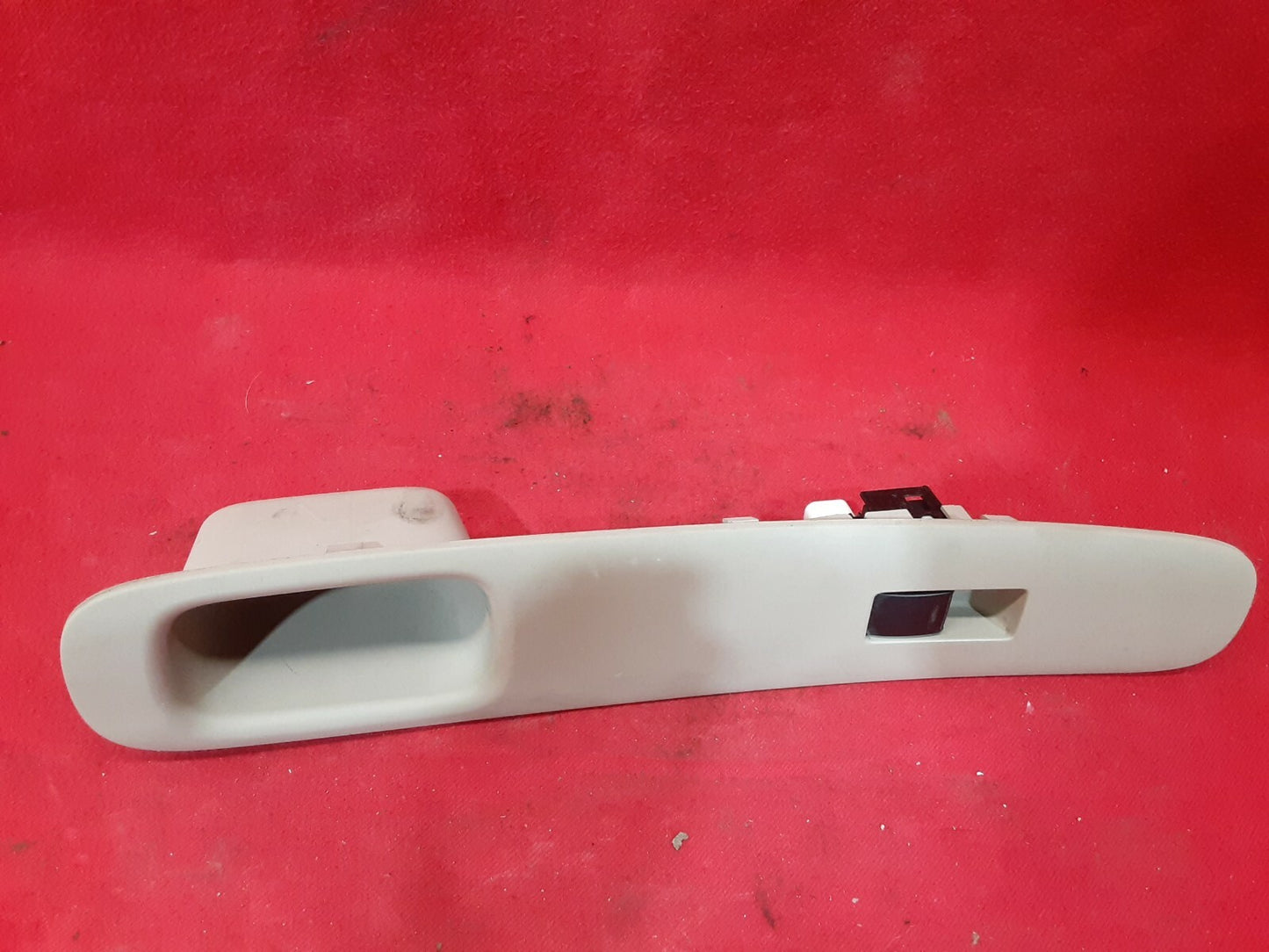 2002 2003 2004 Toyota Avalon RIGHT REAR Window Switch & Tan / Beige Bezel