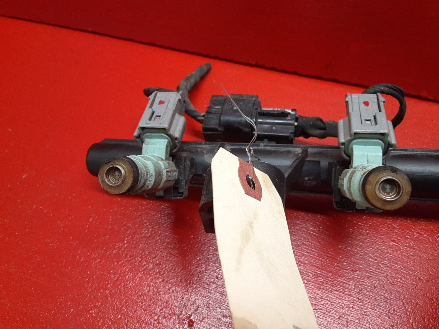 2010 2011 Kia Soul 2.0L Gas Engine Fuel Rail and Injectors