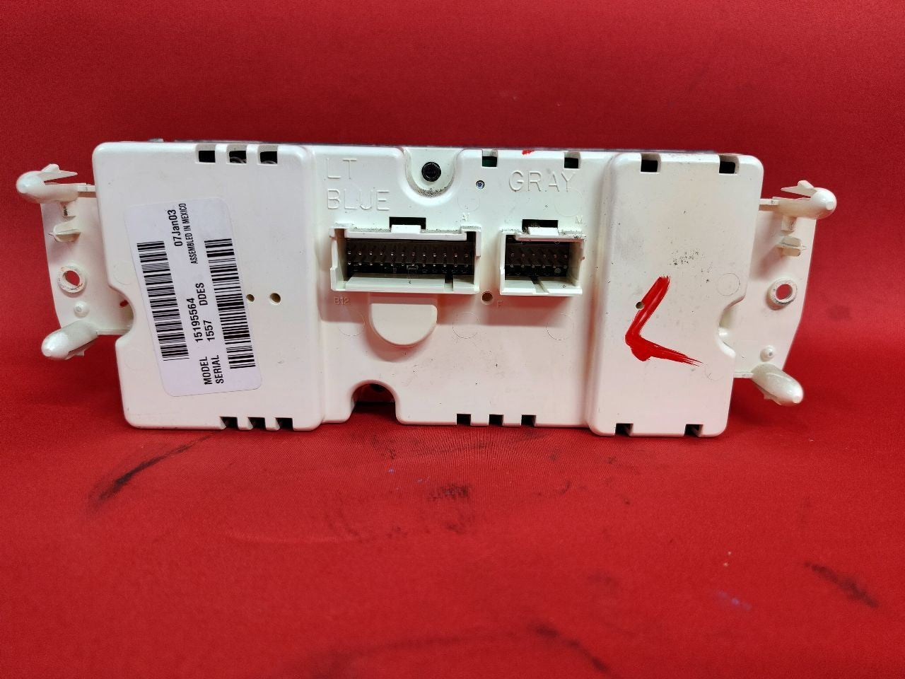 2003-2005 Chevy Chevrolet GMC Cadillac HVAC Climate Control Unit 15195564