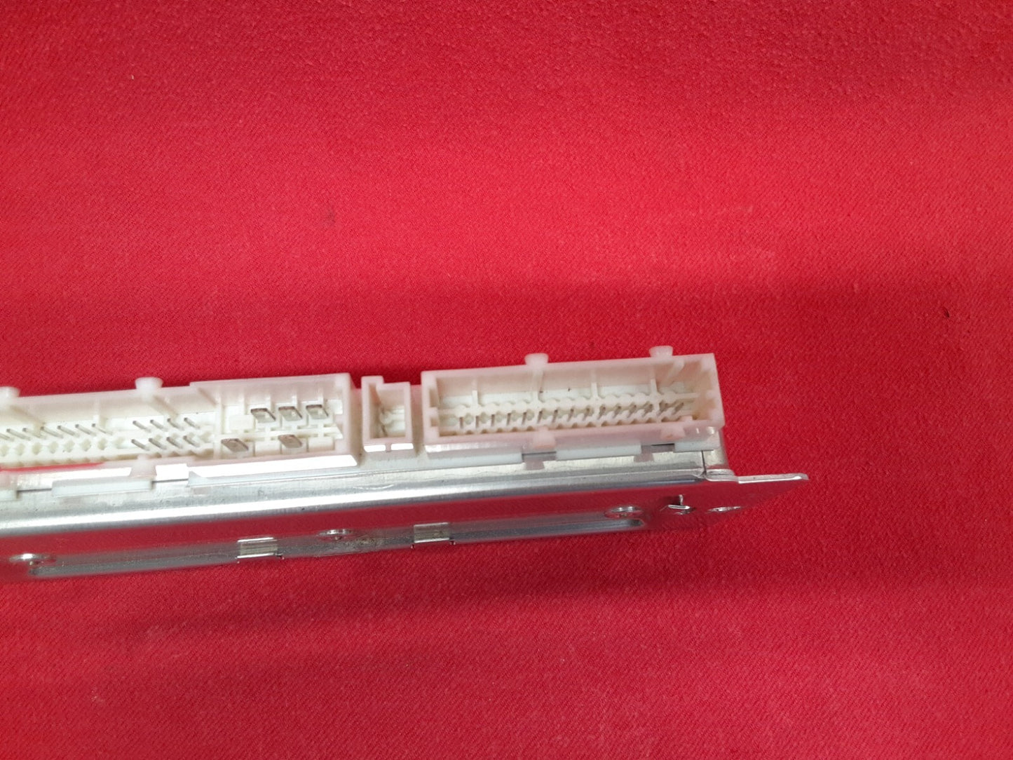 1997 - 2000 Mercedes C-Class C2380 C280 ABS Anti-Lock Brake Control Module Unit