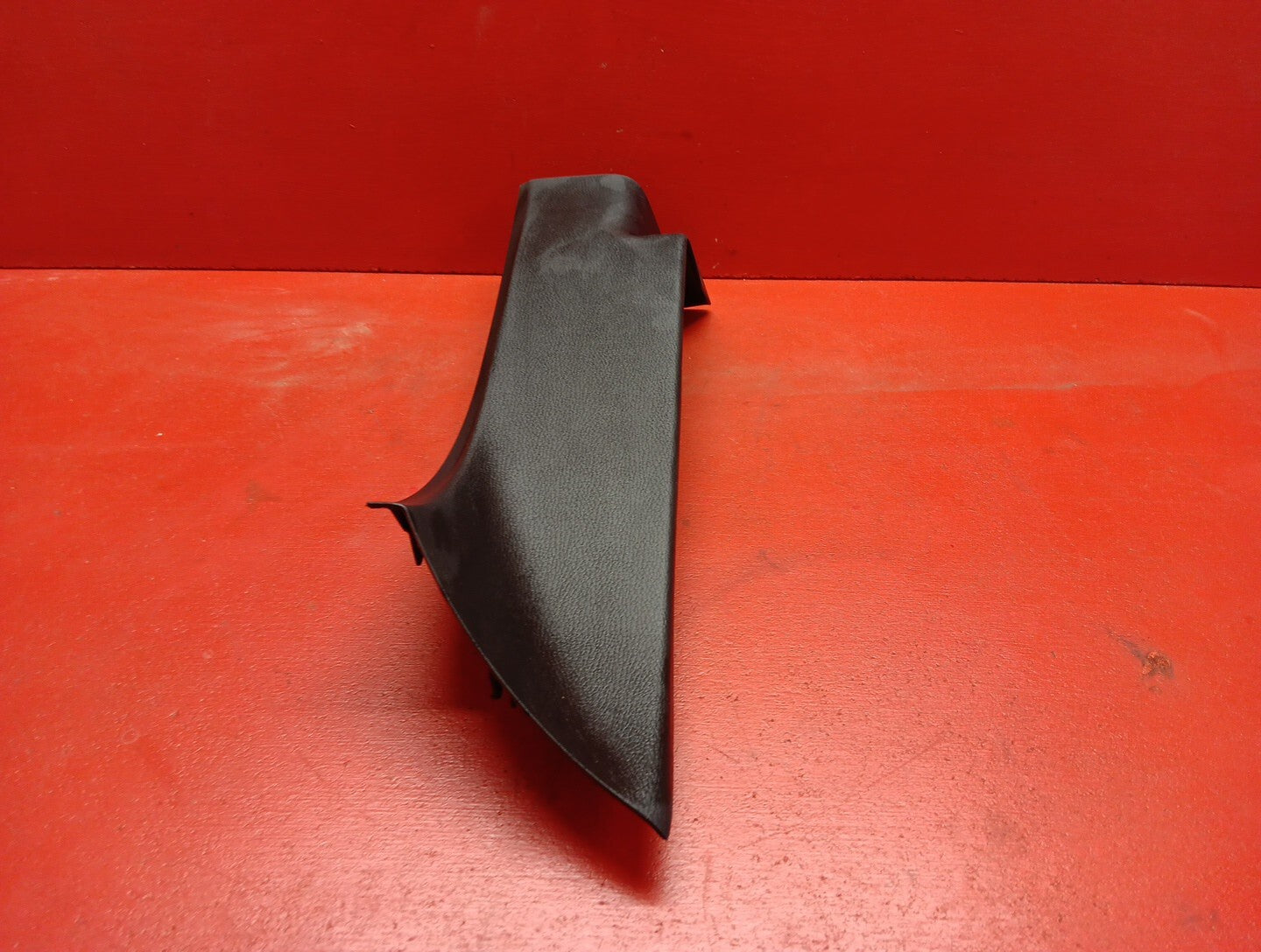 2022-2023 Mitsubishi Outlander Rear Left Scuff Sill Trim 7656A363XA