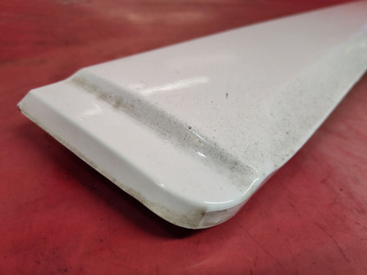 2012-2015 Captiva 08-10 Saturn Vue FRONT LEFT DRIVER Door Molding GBU / 703S