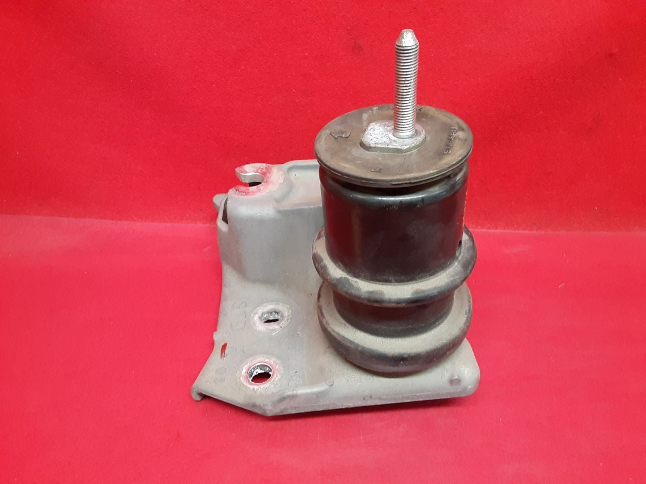 2015-2019 Subaru Legacy & Outback Auto Trans RIGHT PASSENGER Engine Mount