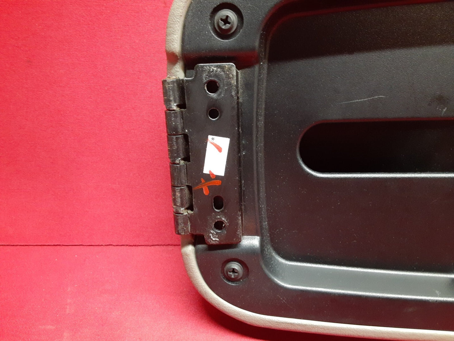 2001- 2004 Jeep Grand Cherokee Laredo Floor Console Lid Arm Rest 5FW581L5AD