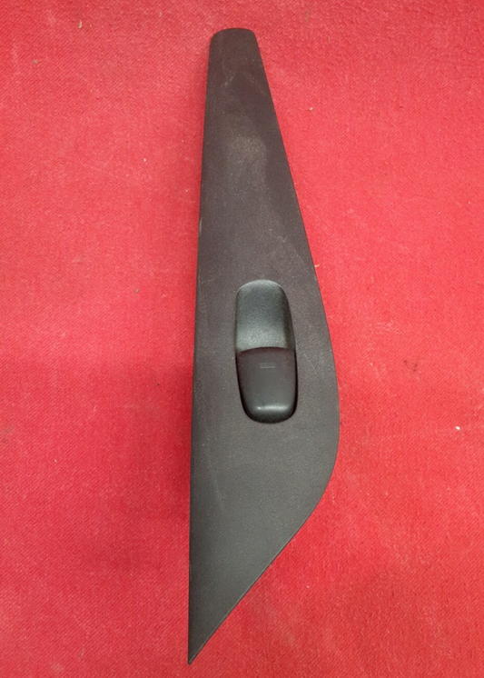2013 - 2018 Nissan Altima RIGHT REAR Passenger Window Switch Bezel 