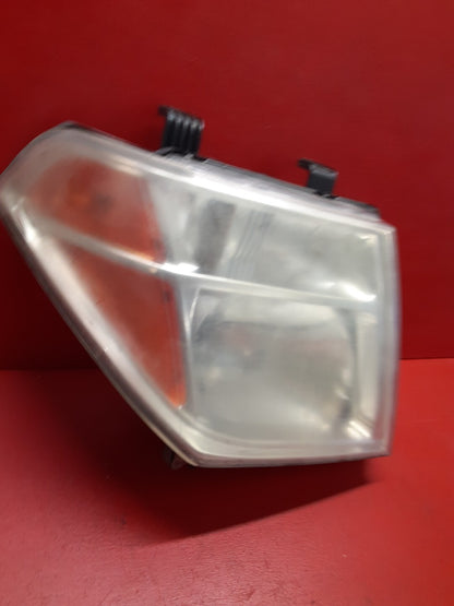 2005-2007 Nissan Pathfinder 2005-2008 Frontier RIGHT PASSENGER Headlight Lamp