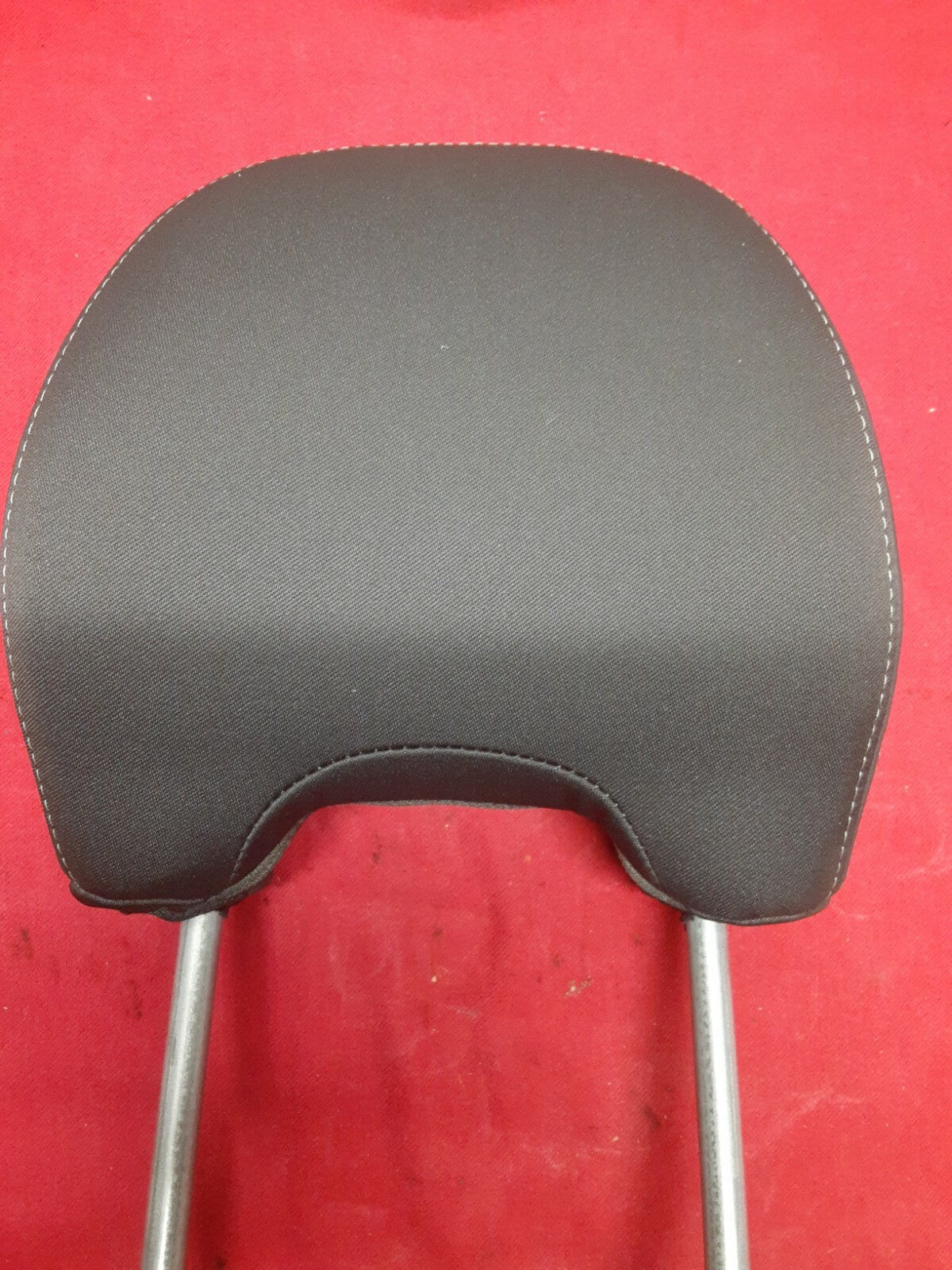 2006 2007 2008 Volvo S40 FRONT RIGHT PASSENGER Headrest Cloth Black Gray Stitch