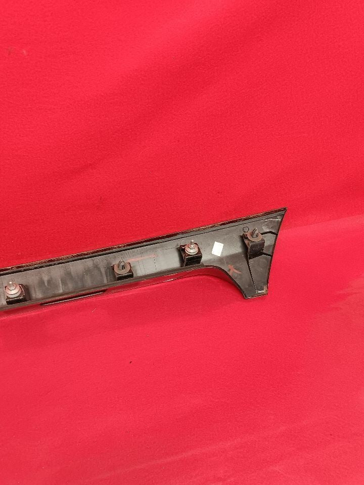 2015-2019 Subaru Legacy Sedan License Lamp Trunk Deck Lid Finish Panel Trim