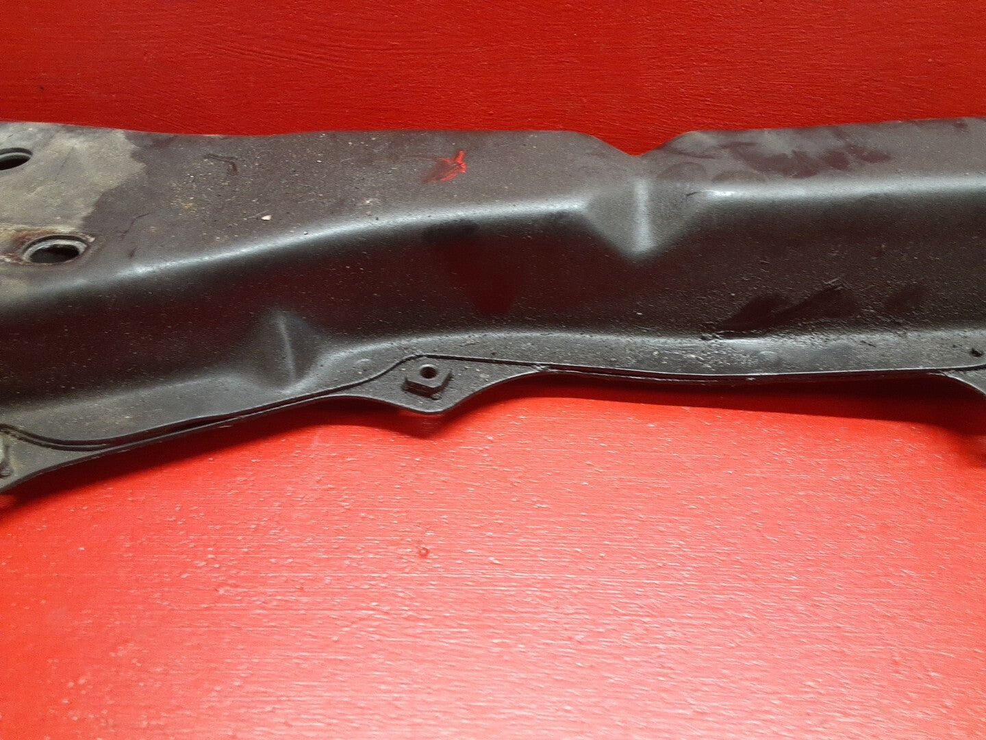 1993 - 2002 Toyota Corolla Engine Mounting Front Support Crossmember Assembly