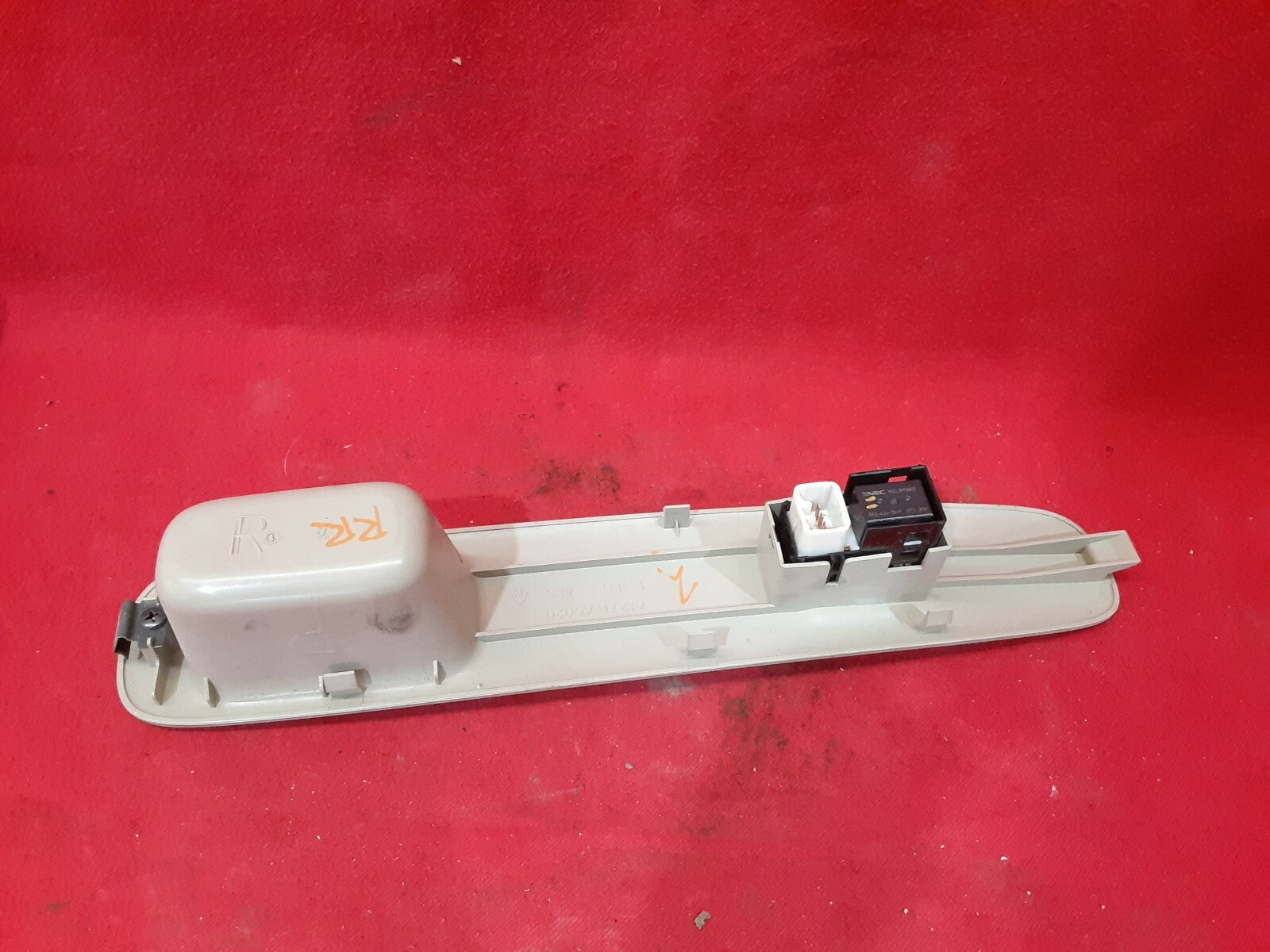 2002 2003 2004 Toyota Avalon RIGHT REAR Window Switch & Tan / Beige Bezel