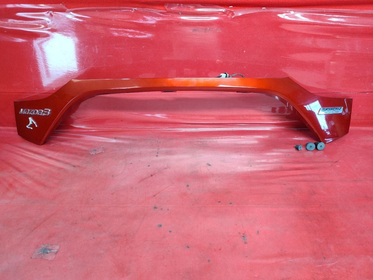 2014-2018 Mazda3 Hatch Gate License Trim JAPAN + Smart Key + Camera 41V Soul Red
