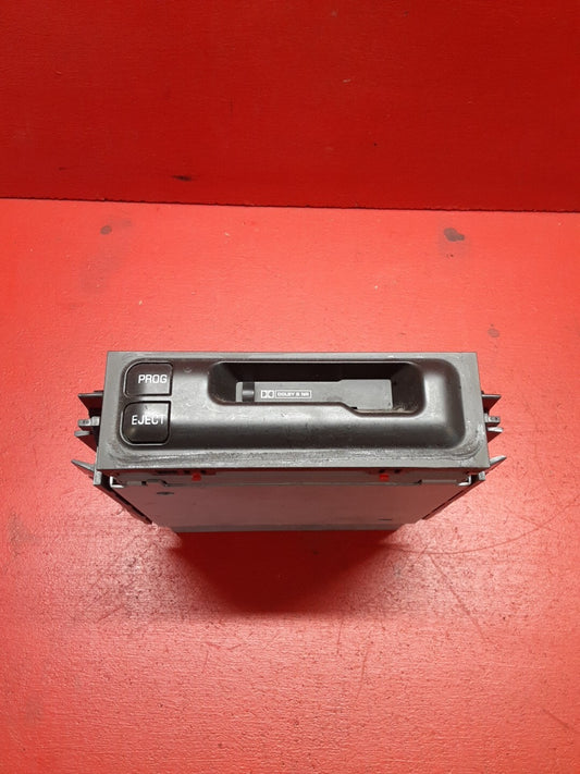 2002 Chevrolet Suburban Player Assembly Cassette Tape 15068081