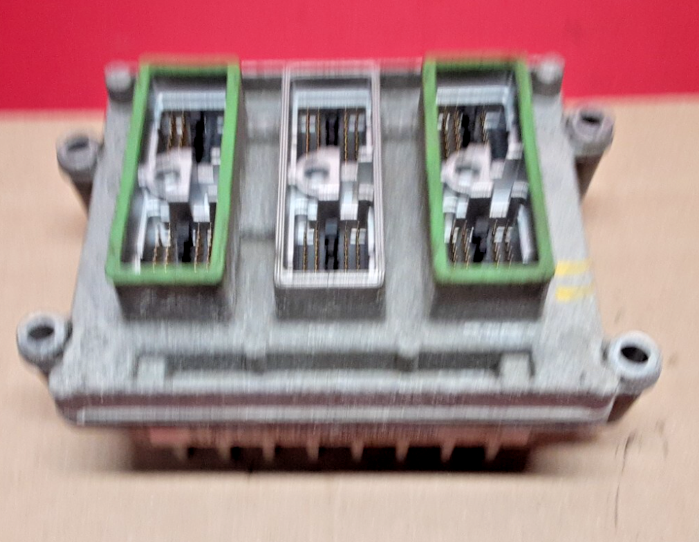 2003 - 2005 Chevy Buick GMC 4.2L Engine Powertrain Control Module ECM ECU PCM
