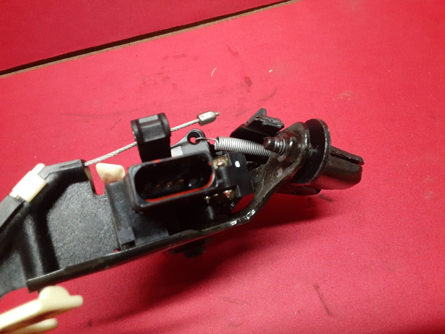 2004 - 2016 Chevy Buick Pontiac Cadillac Hatch Tailgate Deck Lid Latch 20815645