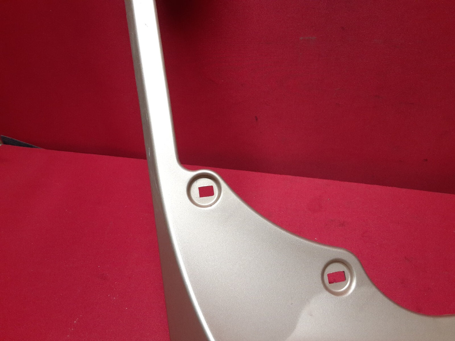 2006 - 2012 Toyota RAV4 RAV-4 LEFT REAR Liftgate Hatch Trim 4T8 Sandy Beach