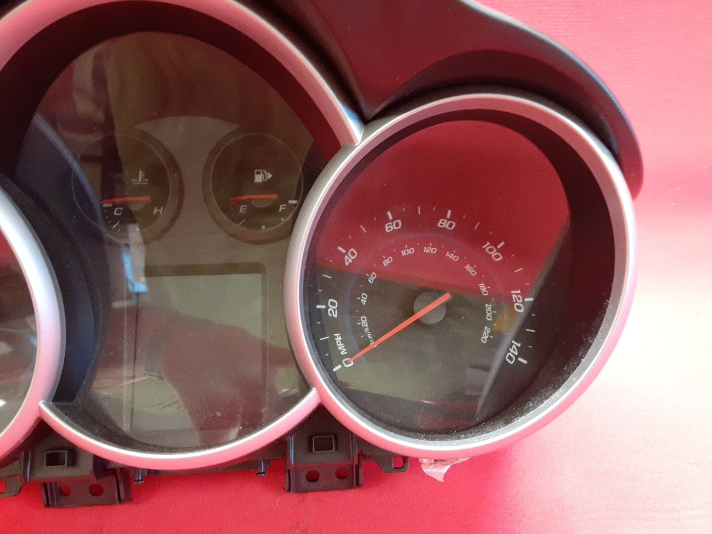 2013-2016 Chevrolet Cruze Instrument Cluster Speedometer 42362675