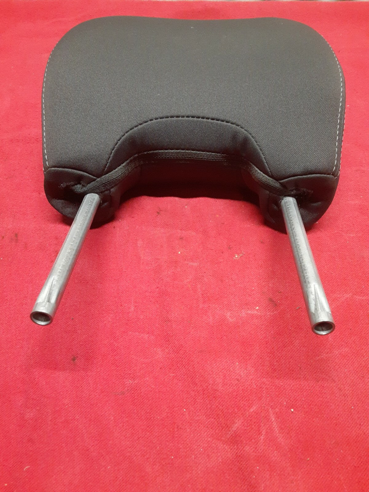 2006 2007 2008 Volvo S40 FRONT RIGHT PASSENGER Headrest Cloth Black Gray Stitch