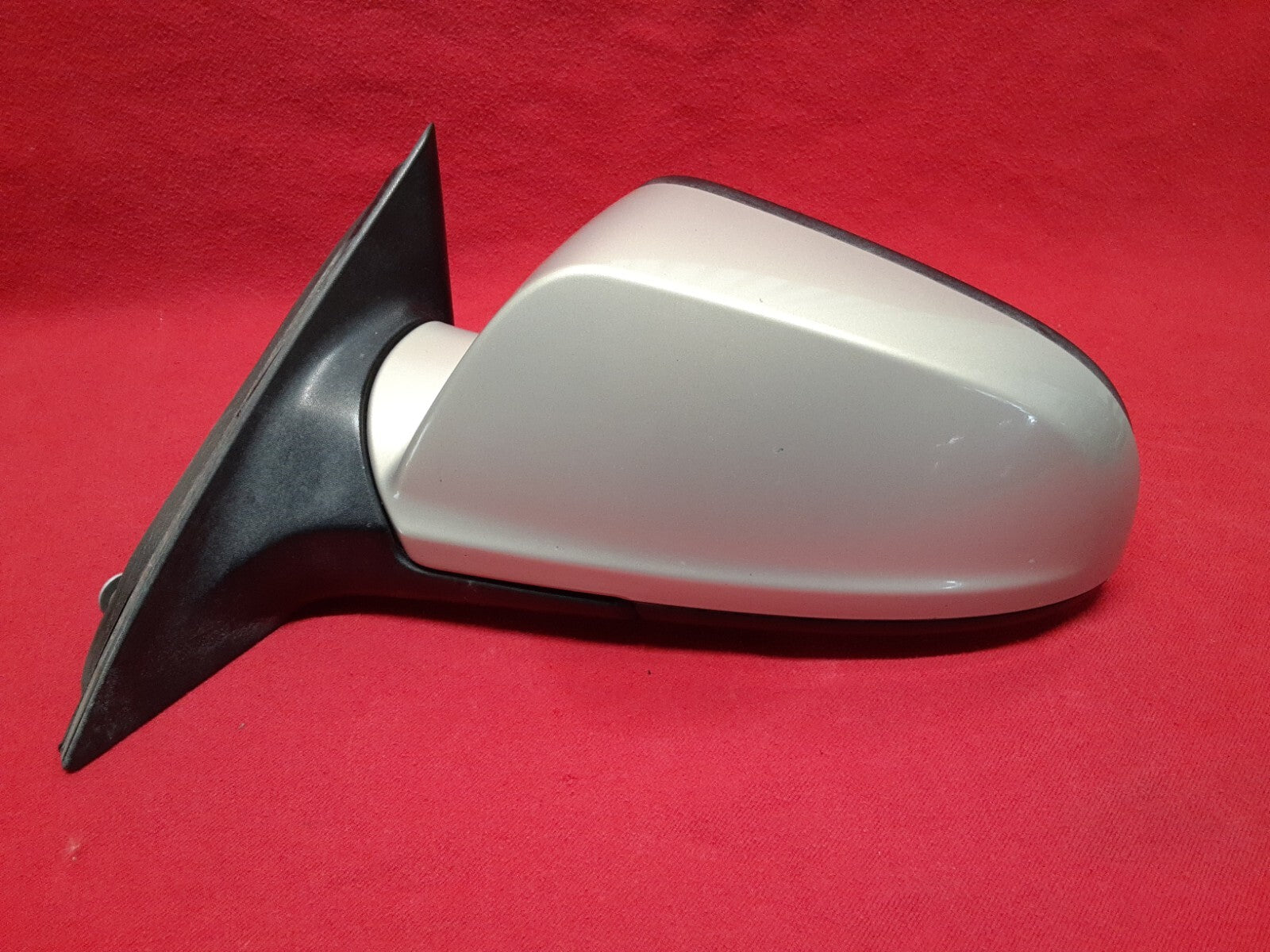 2007 - 2009 Saturn Aura / 2008 - 2012 Chevrolet Malibu - Driver Mirror - Gold