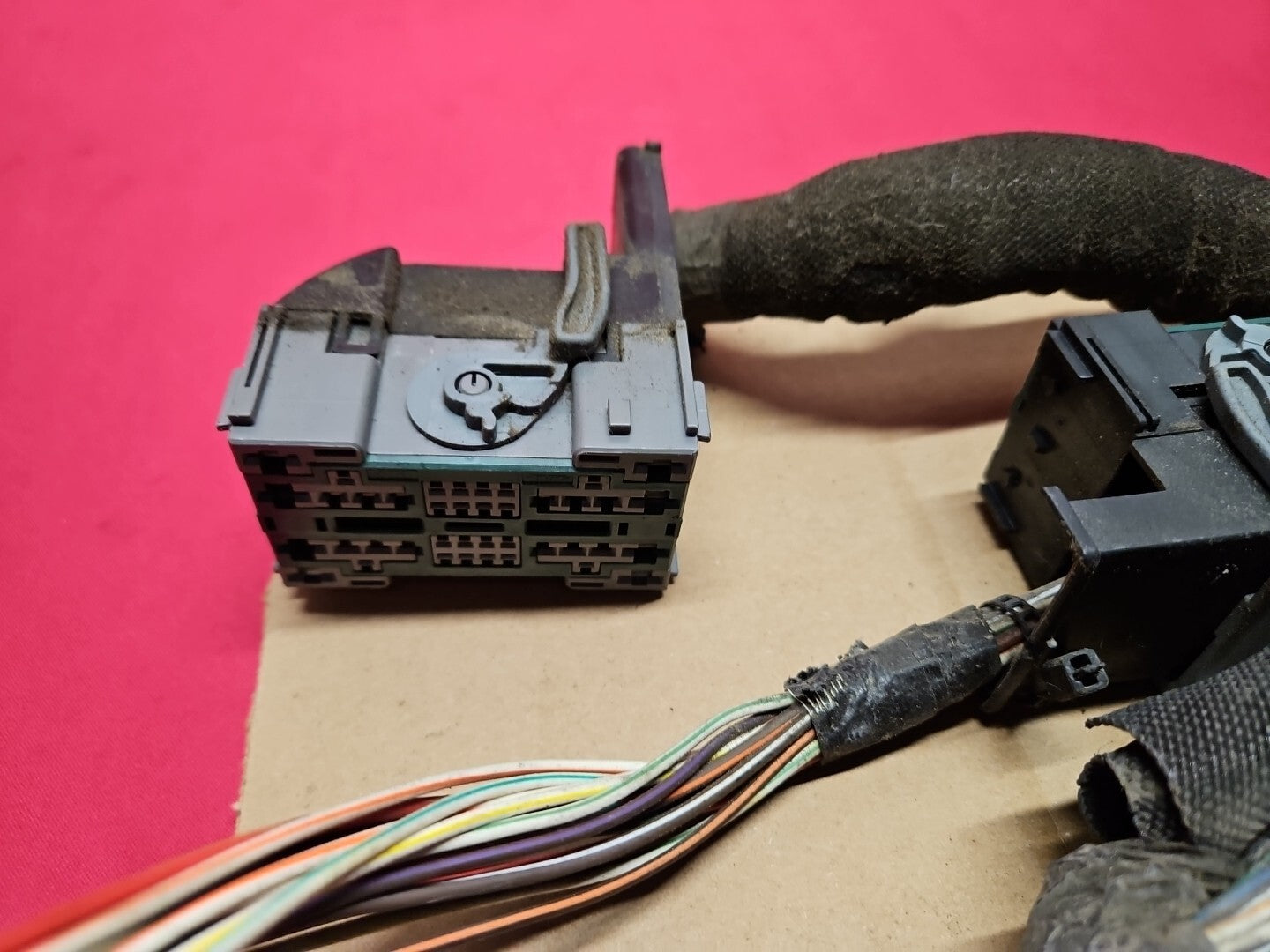2005 Jeep Grand Cherokee 5.7L V8 Hemi TIPM Integrated Power Module PIGTAILS ONLY