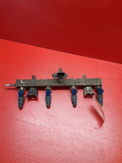 05-09 Ford Multi Vehicle Fuel Rail Assembly W/ injectors 2.3L 2.0L 5L8Z9D280AA