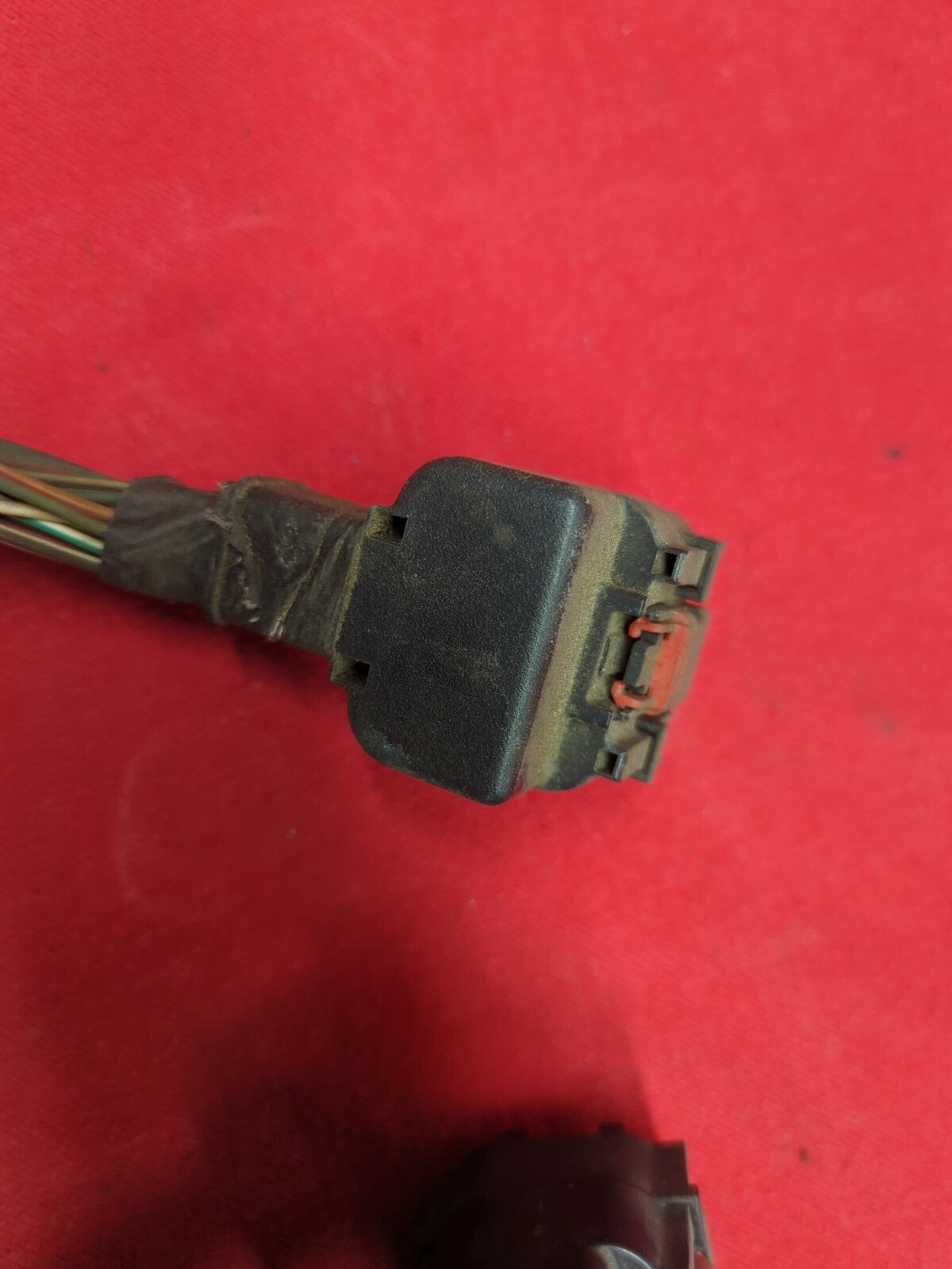 2004 Jeep Liberty 3.7L V6 Auto PCM ECU ECM PCU - PIGTAILS / CONNECTORS ONLY