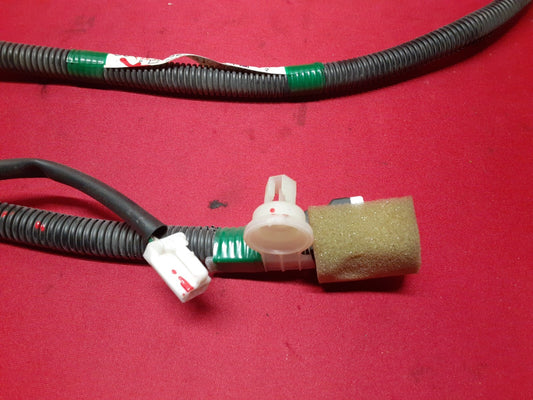 1992 - 1995 Lexus ES300 Trunk Cargo Compartment Wiring Harness 82181-33010