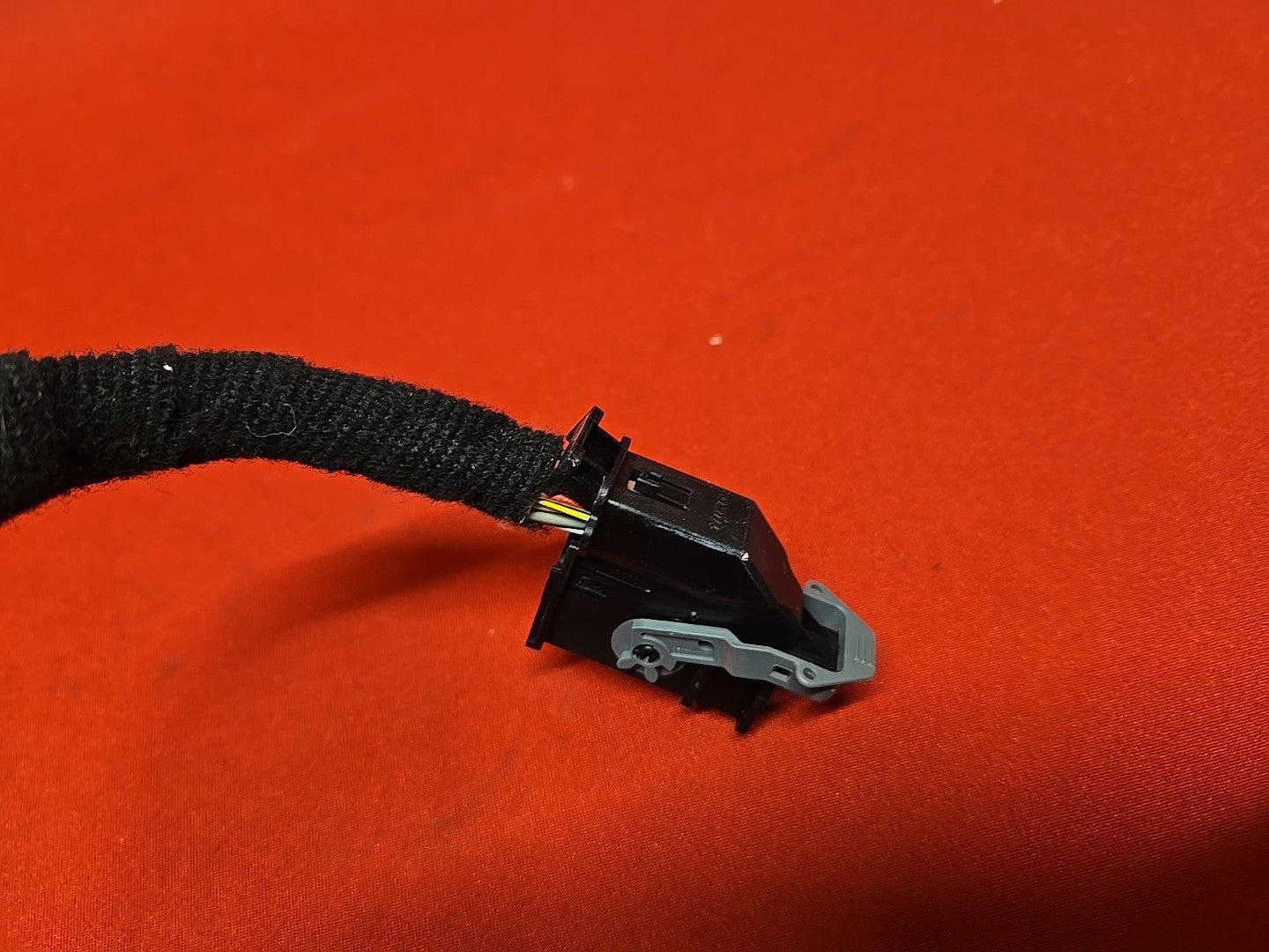 2005 Lincoln Navigator 5.4L V8 Auto Trans Speedometer - PIGTAIL WIRES ONLY