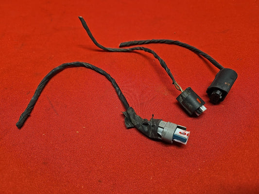 02-06 MINI COOPER S Model Rear Bumper - PIGTAIL WIRES ONLY - Read Description