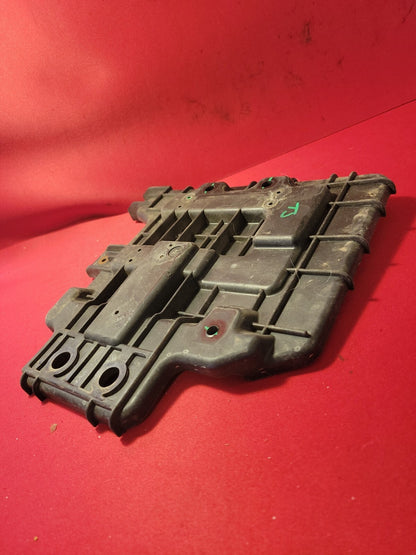 2010 2011 Kia Soul Battery Tray OEM 37150-2K450