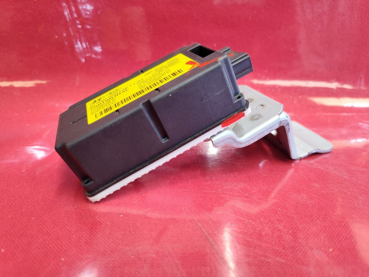 14-16 Hyundai Genesis Coupe TPMS Tire Pressure Monitoring Sensor Module