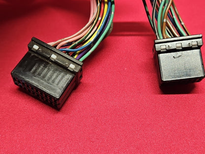 2001 - 2006 Mitsubishi Montero LIMITED/XLS Cabin Fuse Box Module PIGTAIL WIRES