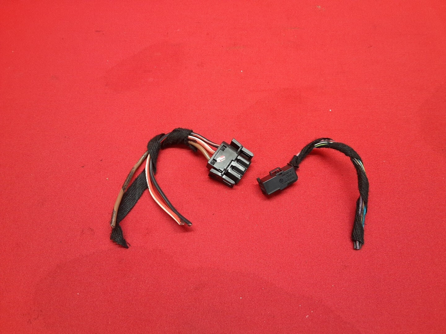 2004 Range Rover HSE Rear Glass Wiper Motor Assembly Pigtail 0390207571
