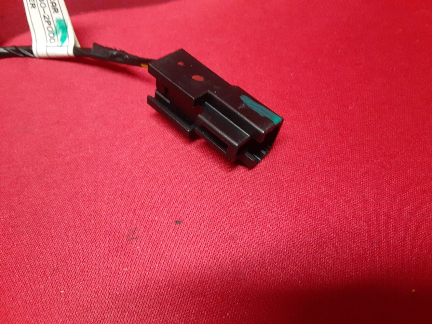 2011 - 2013 Kia Sorento Center Console Short Wiring Harness 84630-2P000