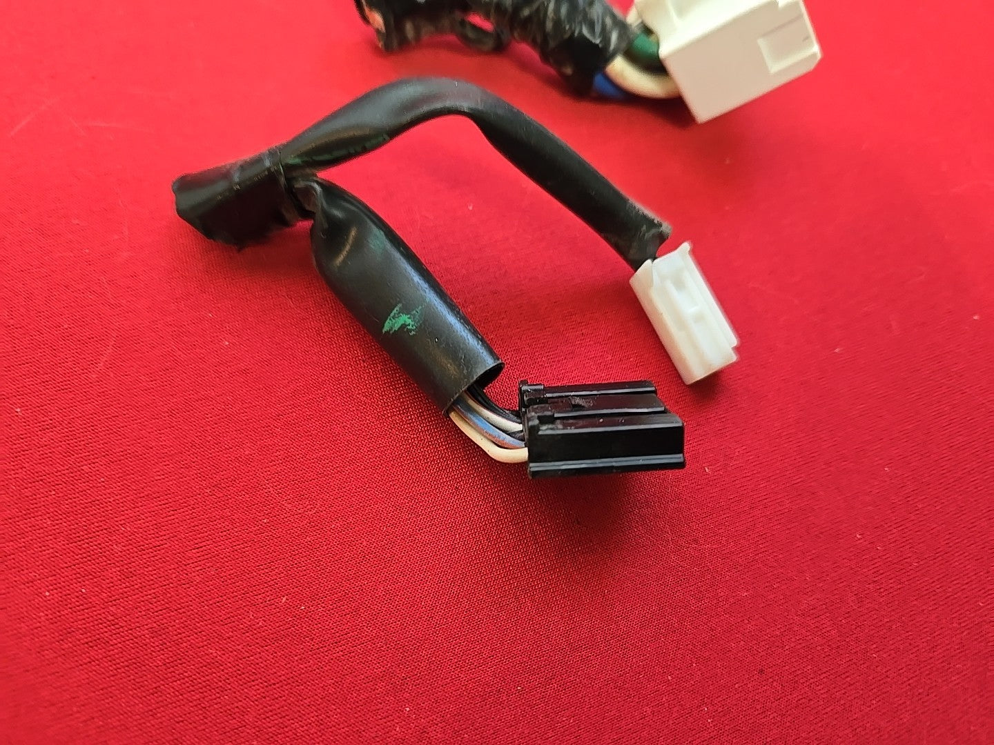 2015-2019 Subaru H4 Auto Trans Ignition Lock Cylinder - PIGTAIL WIRES ONLY