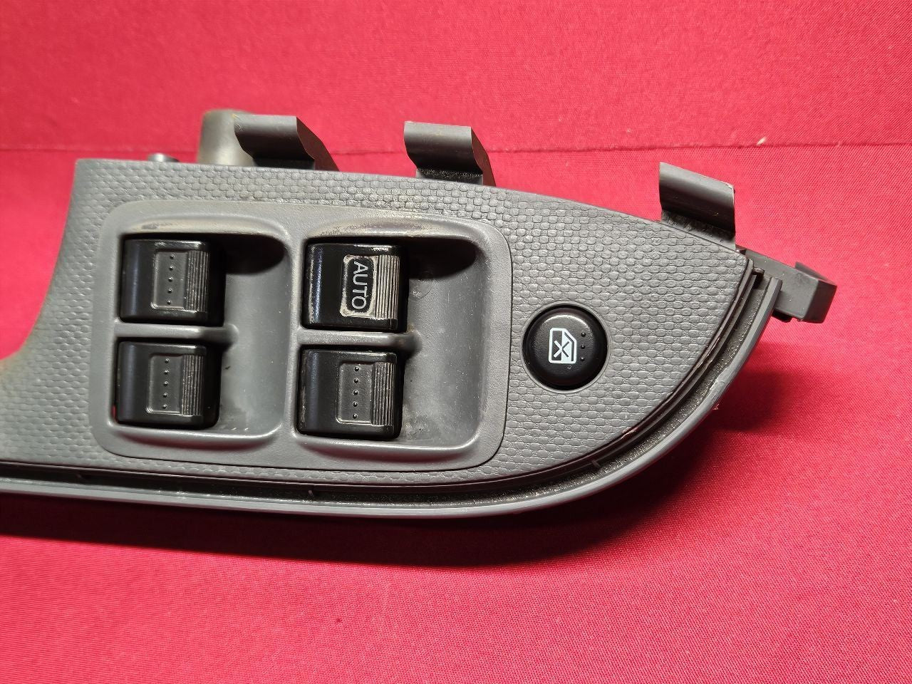 2002-2005 Honda Civic Sedan FRONT LEFT DRIVER Door Master Window Switch w/ Bezel