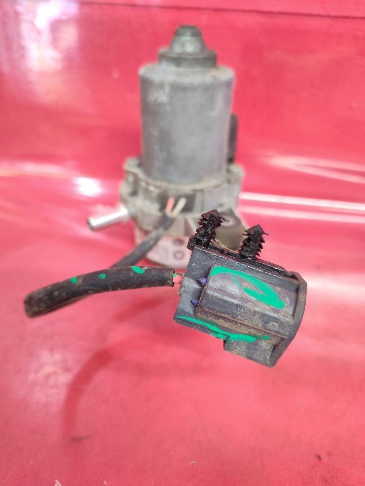 2011-2015 Chrysler Dodge Jeep Ram 3.6L V6 Brake Booster Air Vacuum Pump