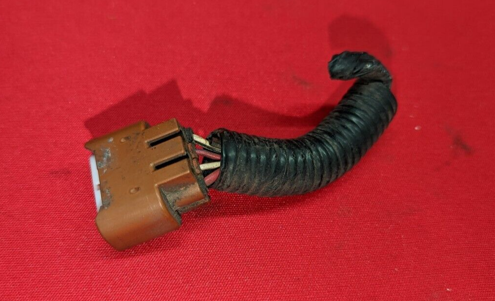 2004 - 2010 Toyota Lexus 3.3L V6 Direct Ignition Coil 90919-02246 Qty:1 PIGTAIL