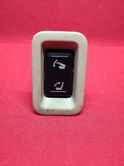 2011-2020 Infiniti 2017-2024 Nissan REAR Second 2nd Row Power Fold Seat Switch