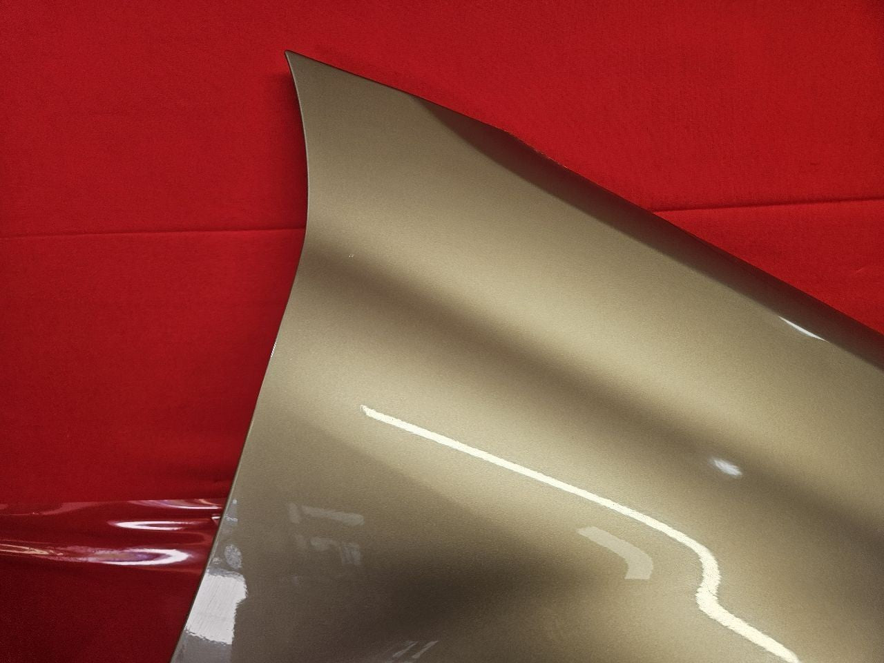 2008-2012 Mercedes GL550 RIGHT PASSENGER Fender Panel 798 Sand Beige Metallic