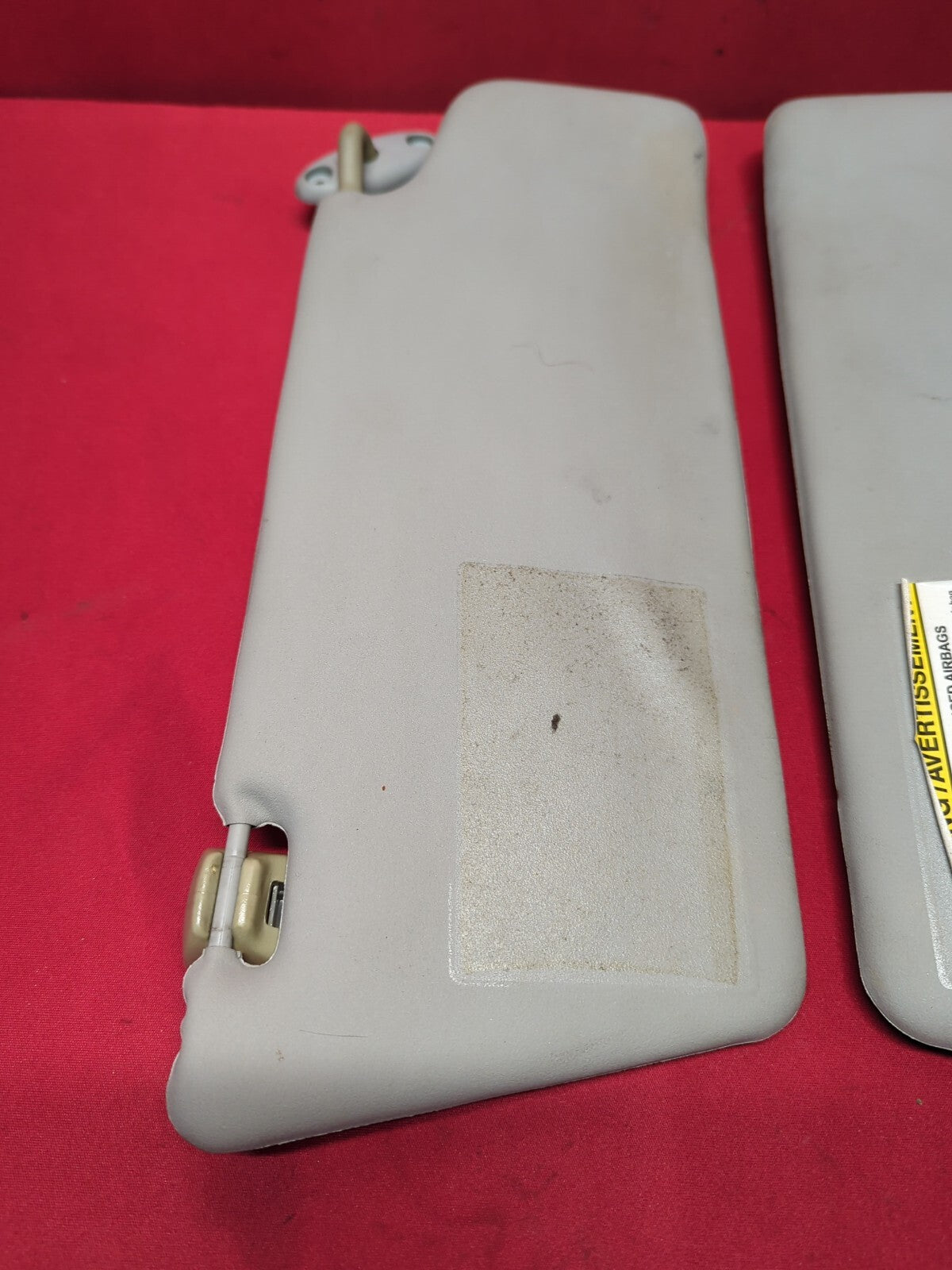 2005 2006 2007 Ford Focus - Sun Visor SET - Left Driver & Right Passenger