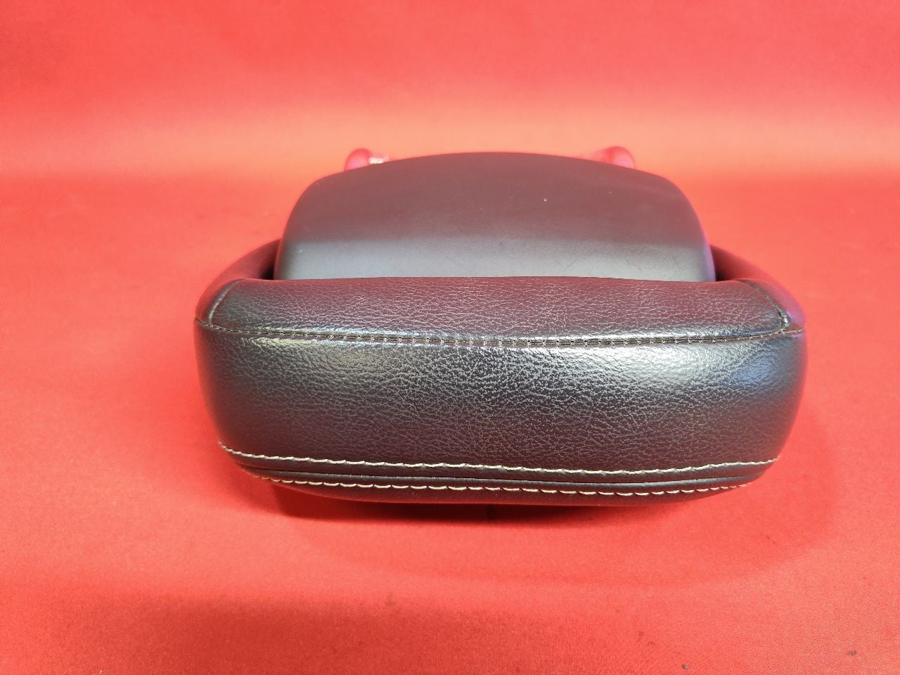 2010-2012 Jeep Liberty FRONT Seat Headrest Dark Slate Leather WHITE STITCHING