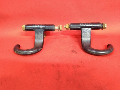 1999-2007 Chevy Cadillac GMC Suv / Truck Recovery Front Tow Hook Set w/ Bolts