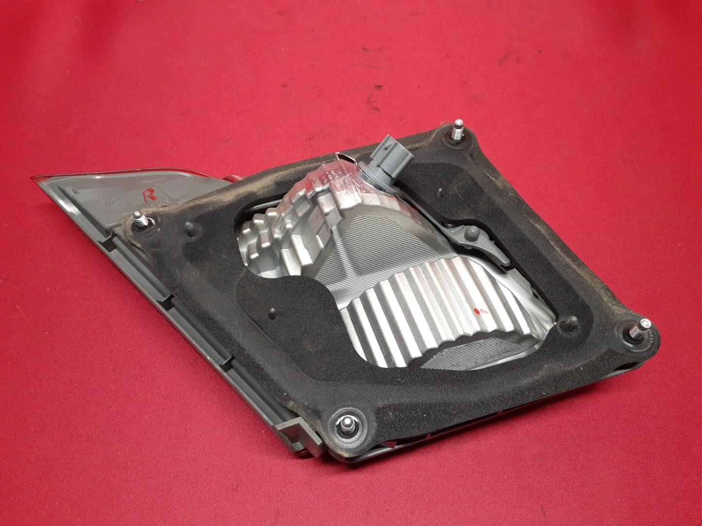 2011 - 2014 Infiniti RIGHT PASSENGER Trunk Tail Light Back Up Lamp 26540-1ME5A