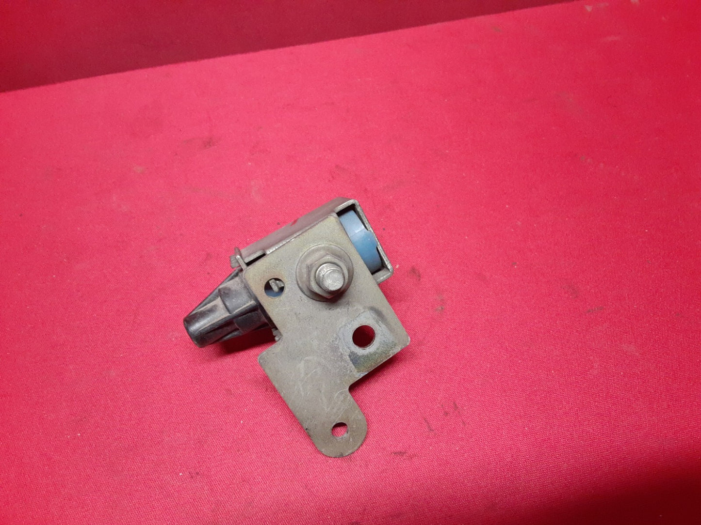 1998 - 2006 Nissan / Infiniti Vapor Purge Valve Solenoid 14930-9E01A / A83-600