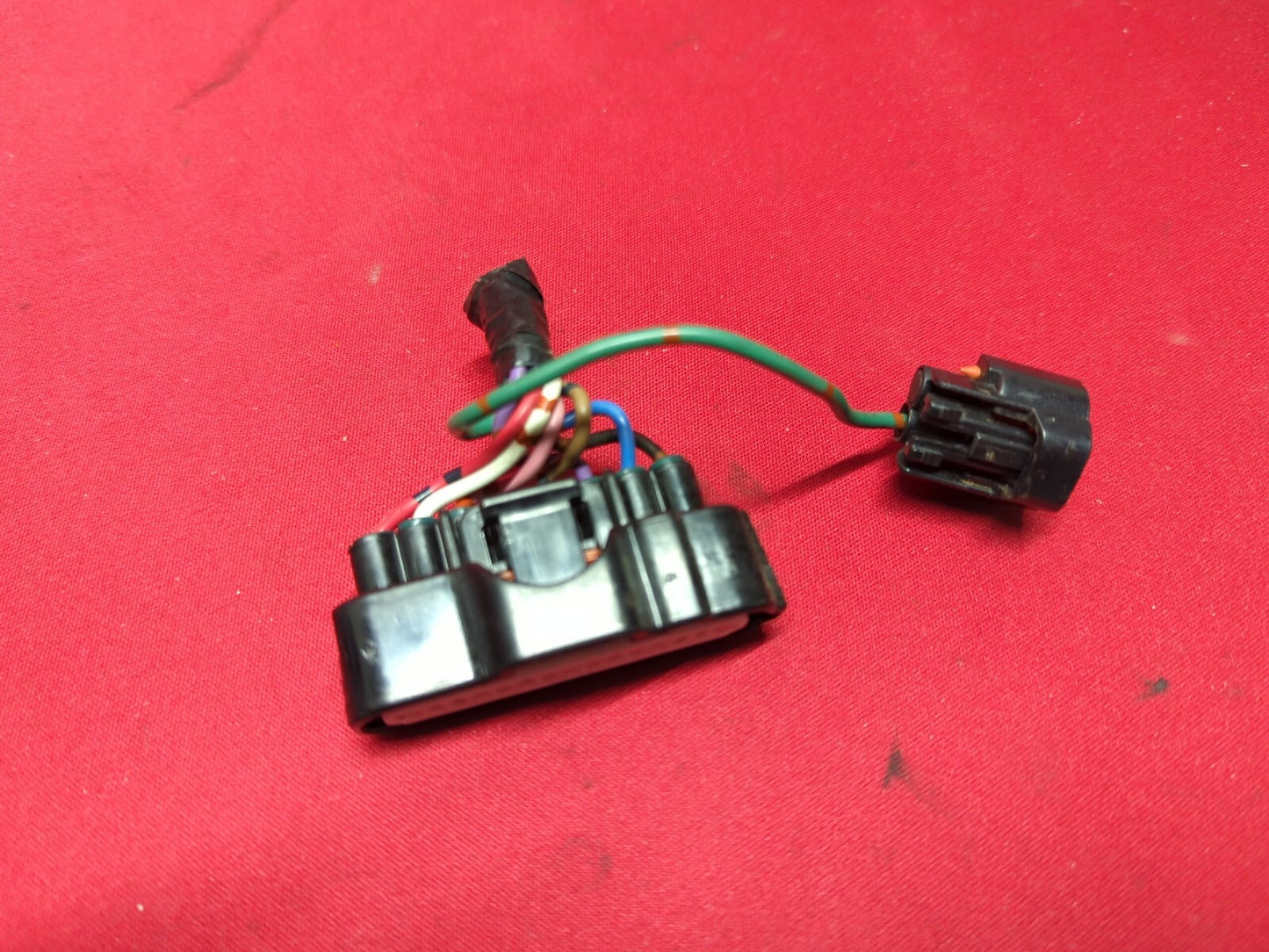 2002 - 2004 Toyota Tacoma Towing Harness Converter Module 08921-04821  PIGTAILS
