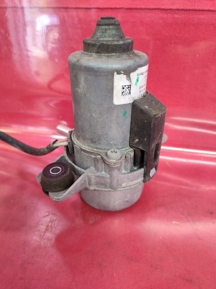 2011-2015 Chrysler Dodge Jeep Ram 3.6L V6 Brake Booster Air Vacuum Pump