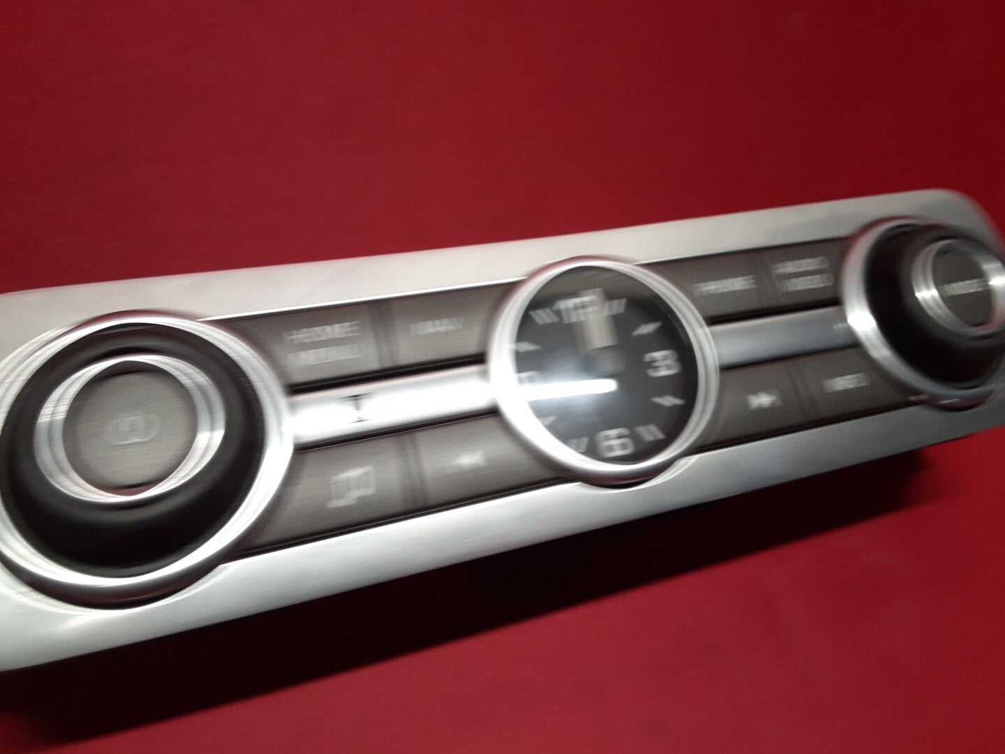2010 - 2016 Land Range Rover Radio Volume Menu Nav Control Unit w/ Analog Clock