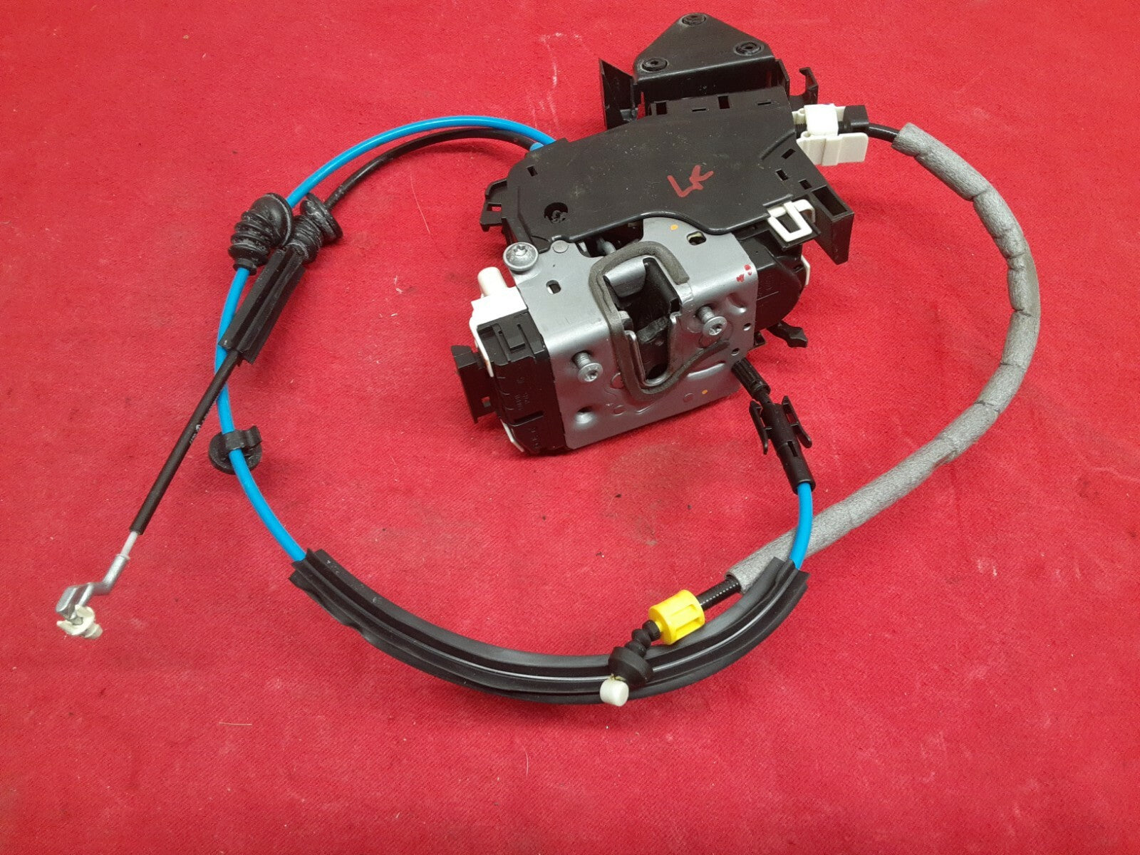 2008 - 2014 Mercedes C250 C300 C350 LEFT DRIVER REAR Door Lock Actuator