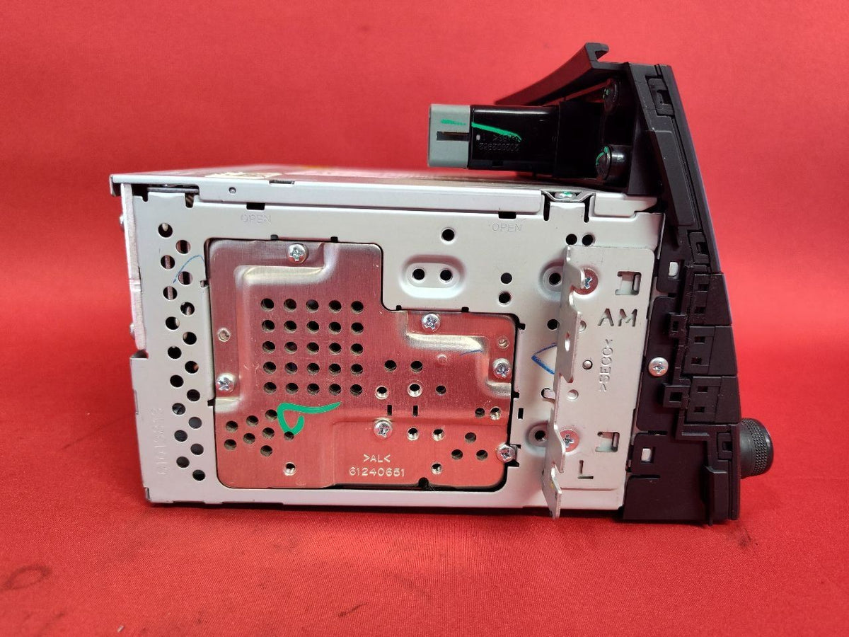 2012 2013 Kia Soul Radio Stereo Receiver w/ Bluetooth + Satellite 96170-2K110WK
