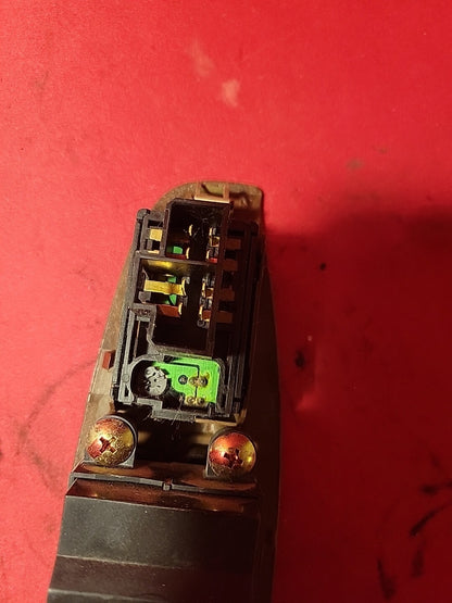00-06 Subaru Outback Legacy Front Left Driver Master Window Switch 83071AE01B